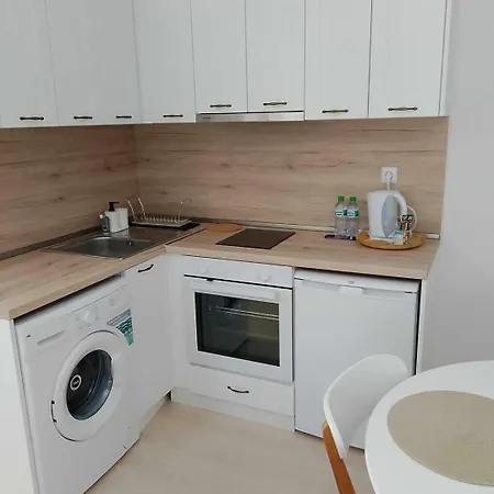 Lägenhet черно море, кранево, студио 2 Kranevo